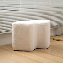 Amet Ottomans: Chic Pouffe  for Sophisticated Home Decor