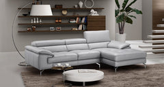 Time-tested manual recliner chair, reliable comfort by Estre.